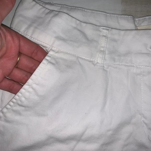 Per Se Women's White Shorts - Size 8 - Picture 3 of 6